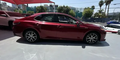 Toyota Camry 2021