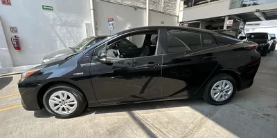 Toyota Prius 2017