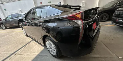 Toyota Prius 2017