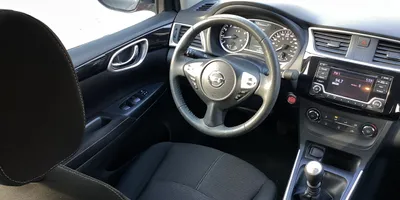 Nissan Sentra 2018