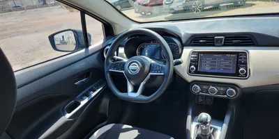 Nissan Versa 2022