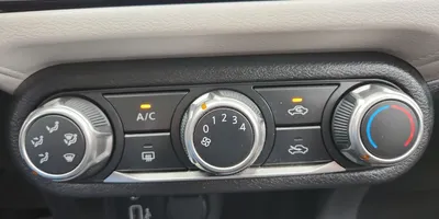 Nissan Versa 2022