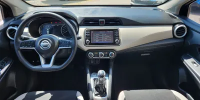 Nissan Versa 2022