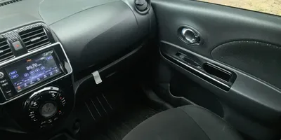 Nissan March 2023