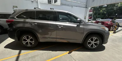 Toyota Highlander 2018
