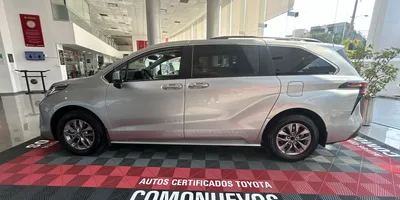 Toyota Sienna 2021