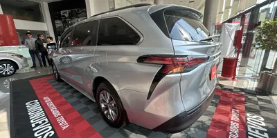 Toyota Sienna 2021