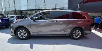 Toyota Sienna 2021