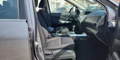 Nissan Frontier 2023