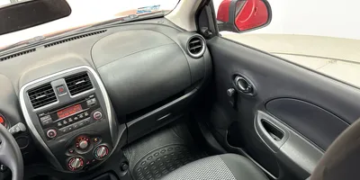 Nissan March 2020