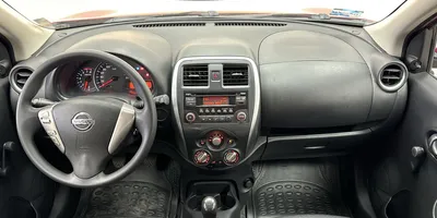 Nissan March 2020