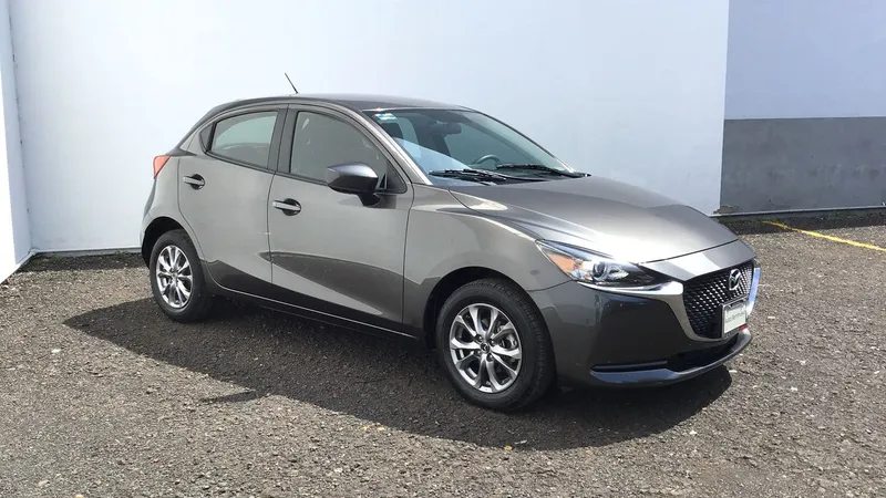 Mazda Mazda2 2020