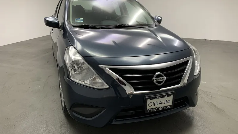 Nissan Versa 2016