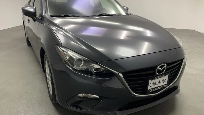 Mazda Mazda3 2015
