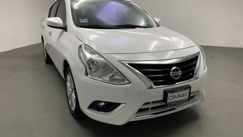 Nissan Versa 2018