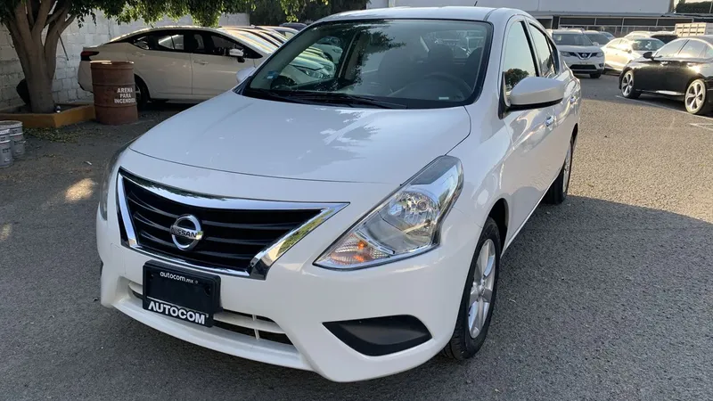 Nissan Versa 2019