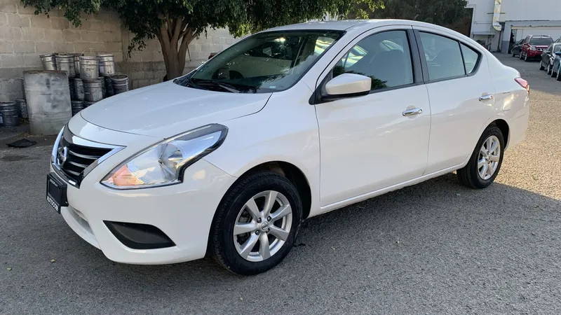 Nissan Versa 2019