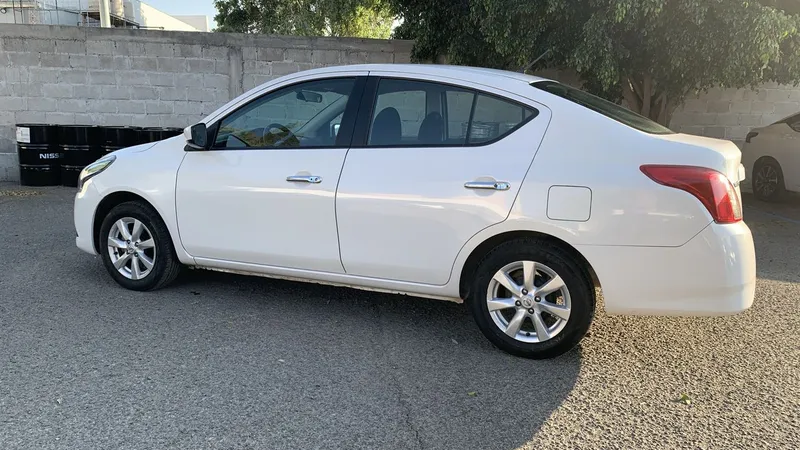 Nissan Versa 2019