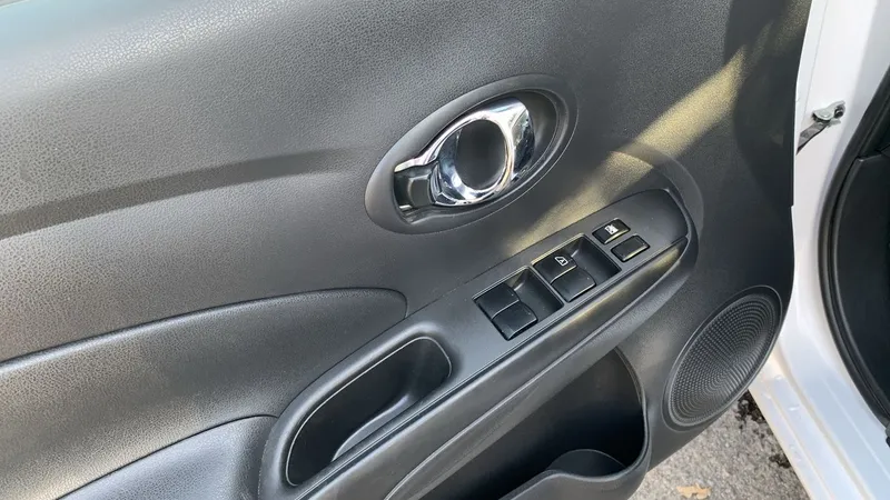 Nissan Versa 2019