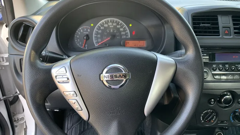 Nissan Versa 2019