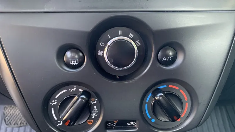 Nissan Versa 2019