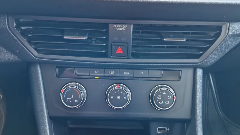 Volkswagen Jetta 2019