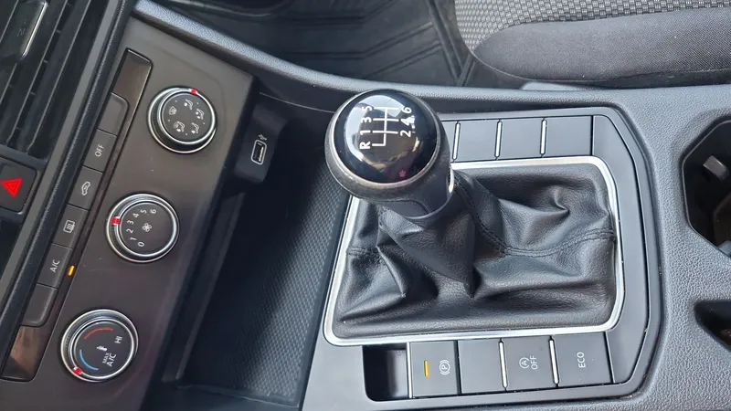 Volkswagen Jetta 2019