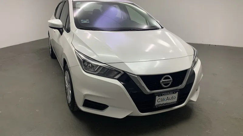 Nissan Versa 2020