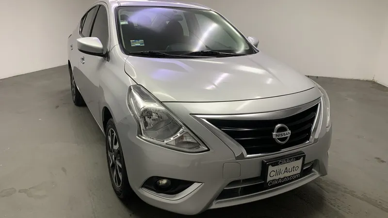 Nissan Versa 2019