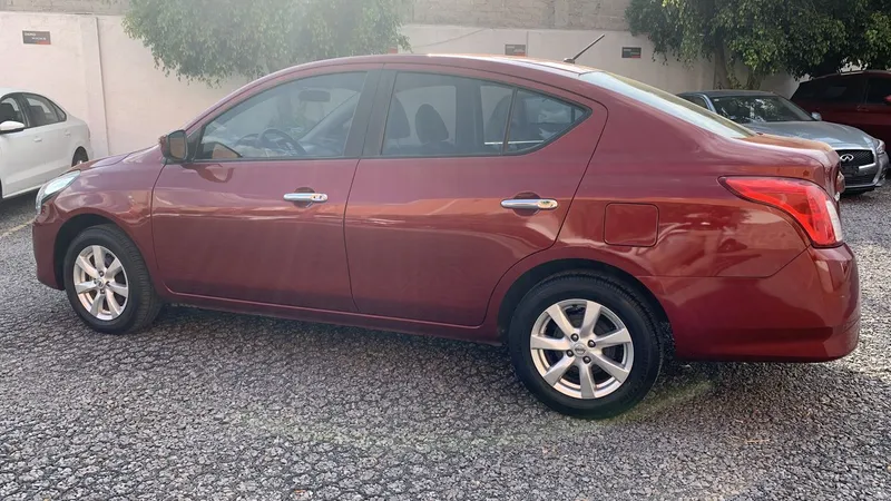 Nissan Versa 2019