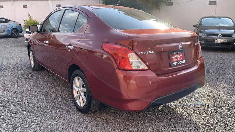Nissan Versa 2019