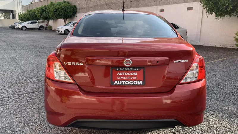 Nissan Versa 2019