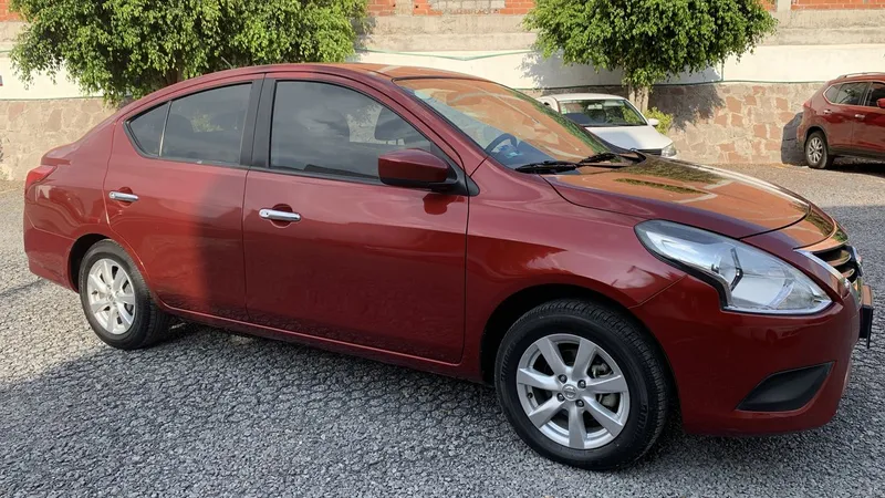 Nissan Versa 2019