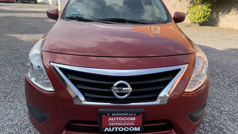 Nissan Versa 2019