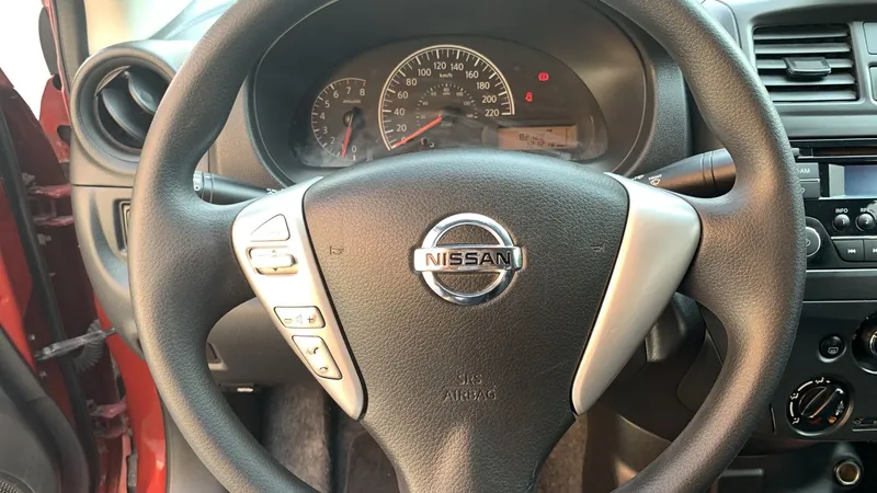 Nissan Versa 2019