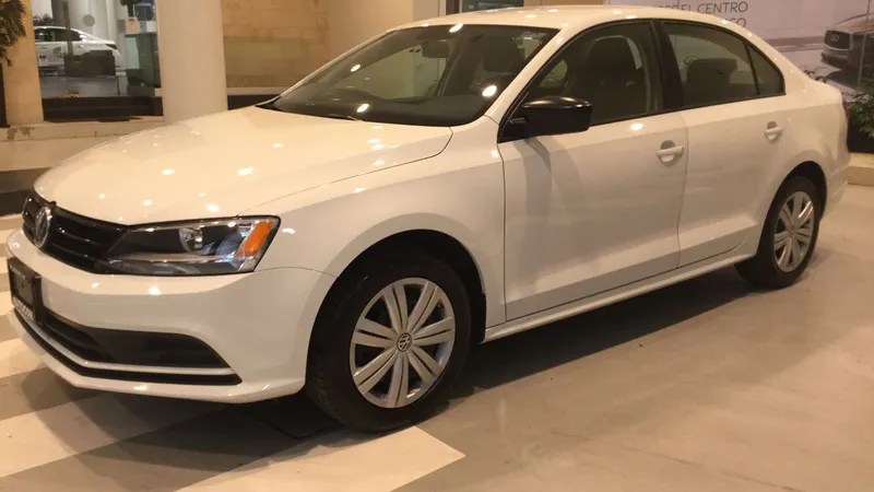 Volkswagen Nuevo Jetta Mk Vi 2017