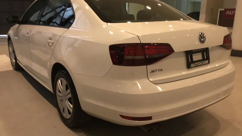 Volkswagen Nuevo Jetta Mk Vi 2017