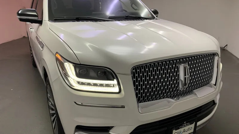 Lincoln Navigator 2021
