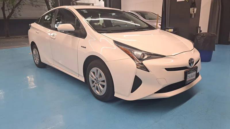 Toyota Prius Premium 2018
