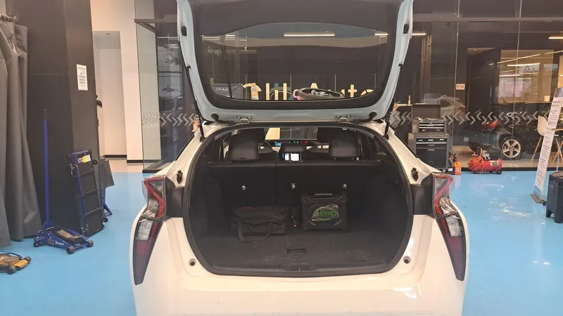 Toyota Prius Premium 2018