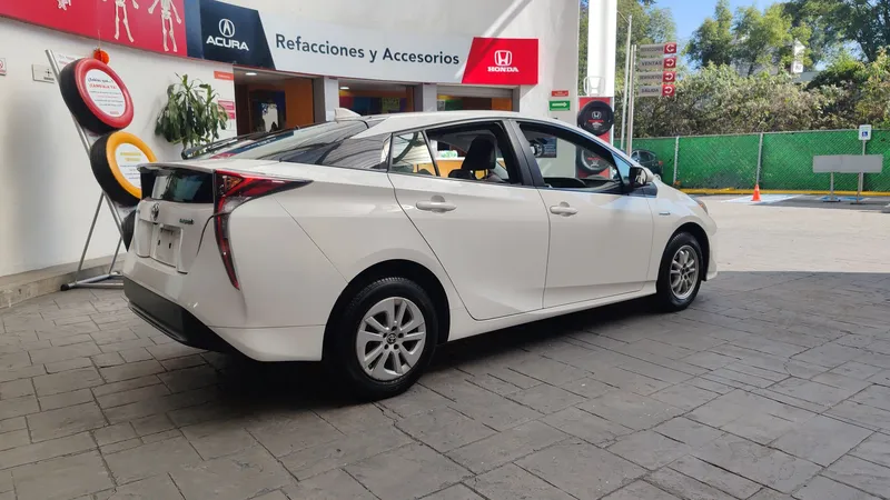 Toyota Prius Premium 2018