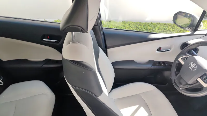 Toyota Prius Premium 2018