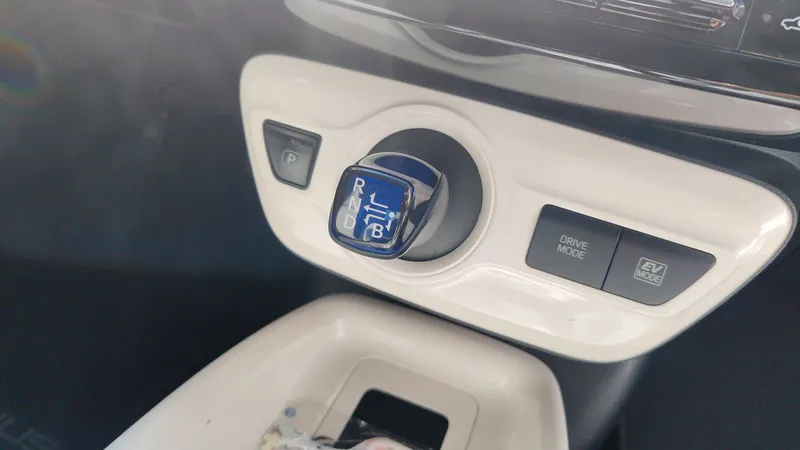 Toyota Prius Premium 2018