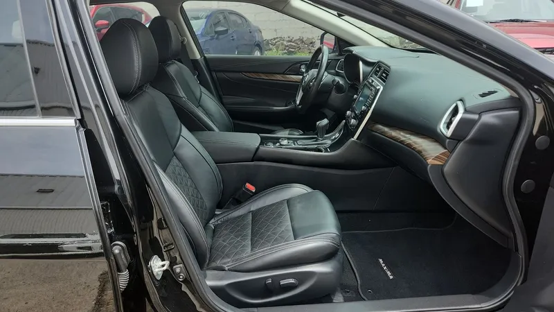 Nissan Maxima 2017