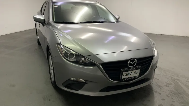 Mazda Mazda3 2015