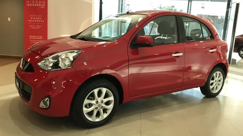 Nissan March 2018