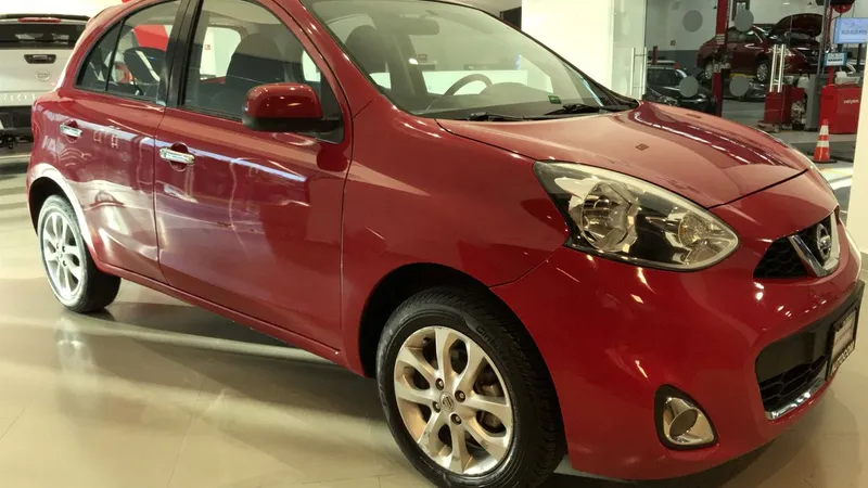 Nissan March 2018