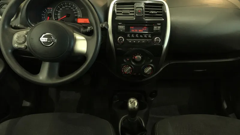 Nissan March 2018