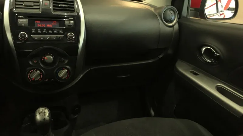 Nissan March 2018