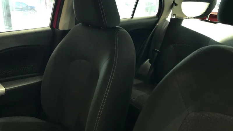 Nissan March 2018